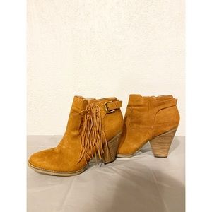 Massini Fringed Boots Size 10